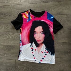Custom Bjork Post album cover tee size Medium